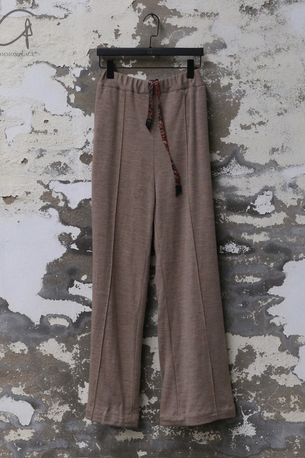 GEOFFREY B. SMALL Handmade custom long-sleeved high-neck T-shirt / wide-leg cut elastic waist drawstring pants GBS-EV8P01-hand washed ecru EV8K02 pants